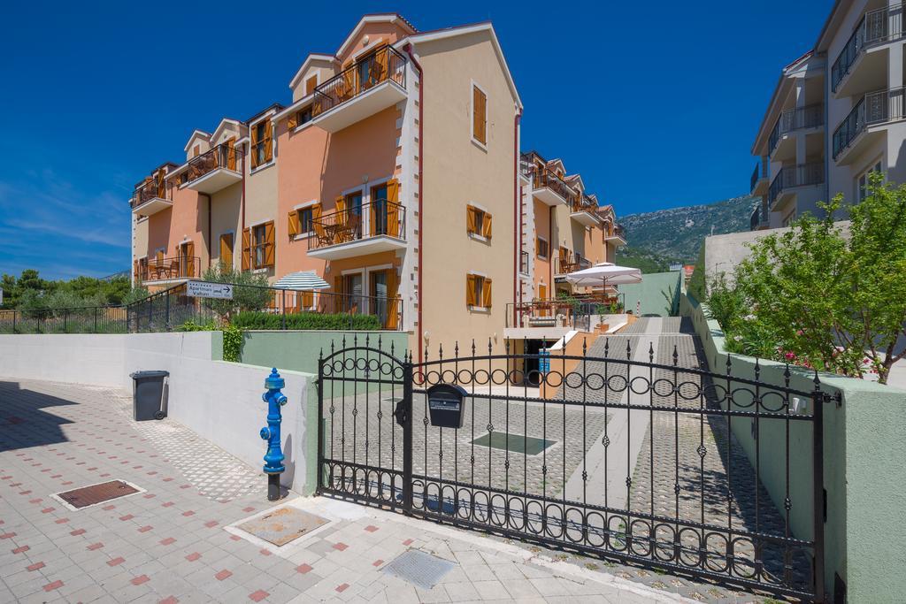 Apartments Vallum Bol Exterior foto