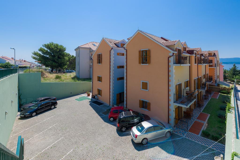 Apartments Vallum Bol Exterior foto