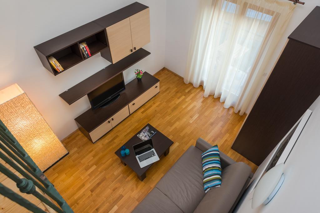 Apartments Vallum Bol Zimmer foto